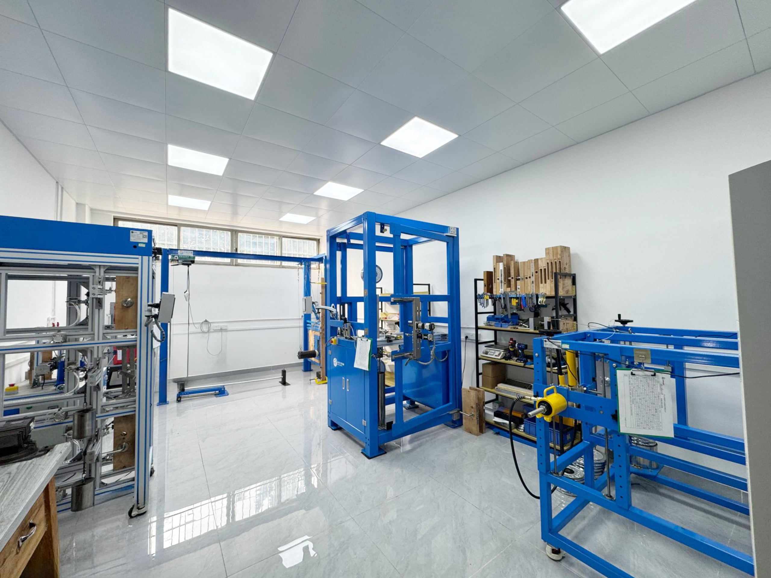 TOPTEK in-house laboratory for EN 12209 mechanical lock durability testing and hardware quality validation